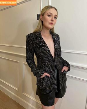 Dakota Fanning photo #0141