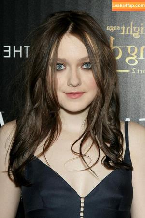 Dakota Fanning photo #0198