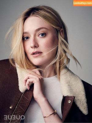 Dakota Fanning photo #0260