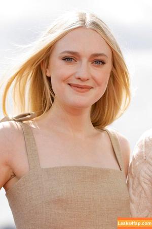 Dakota Fanning photo #0268