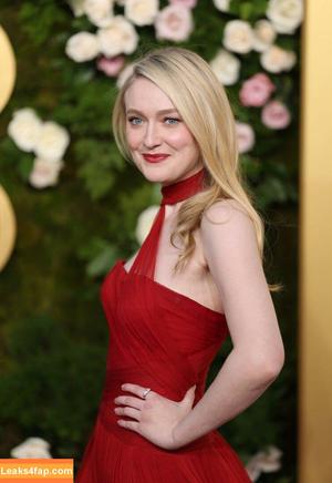 Dakota Fanning photo #0472