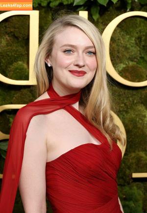 Dakota Fanning photo #0475