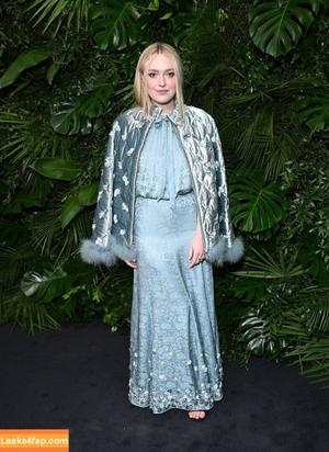 Dakota Fanning photo #0491