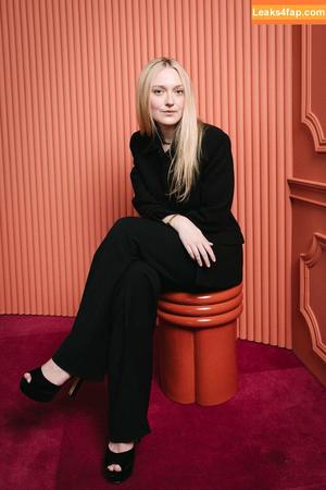 Dakota Fanning photo #0550
