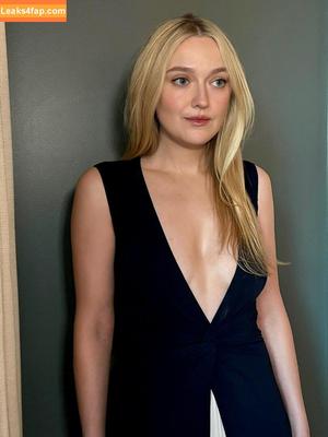 Dakota Fanning photo #0563