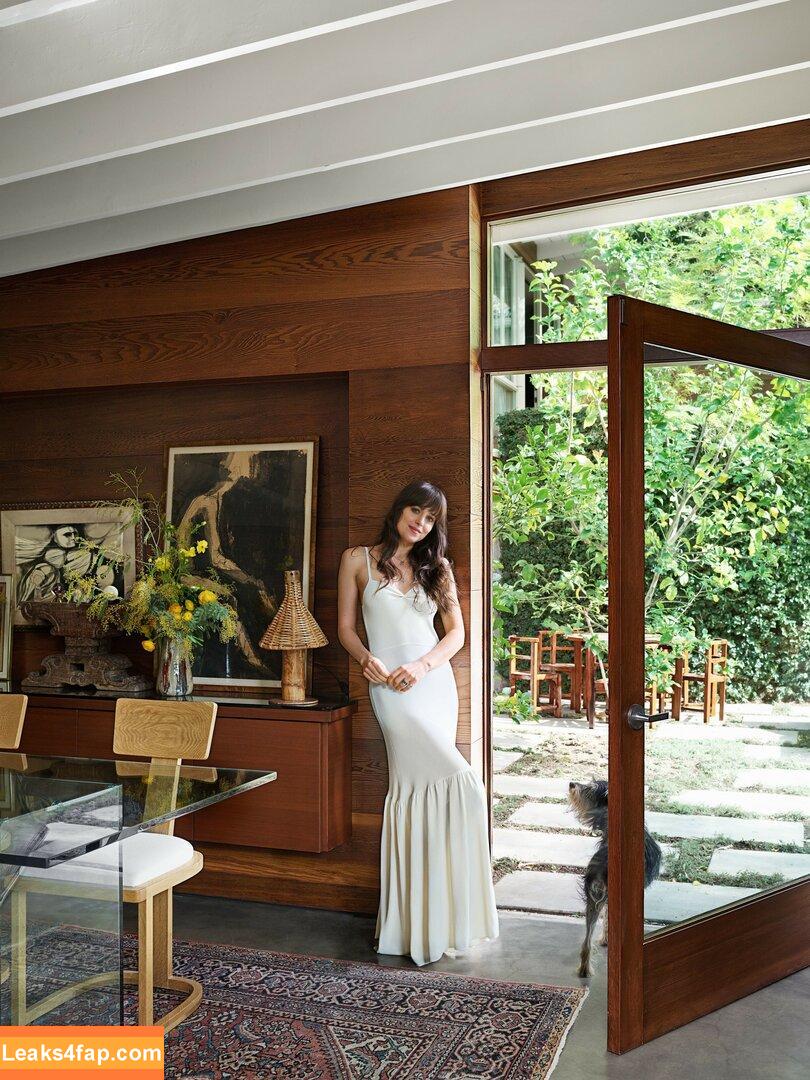 Dakota Johnson / dakotajohnson / isDakotaJohnson leaked photo photo #0014