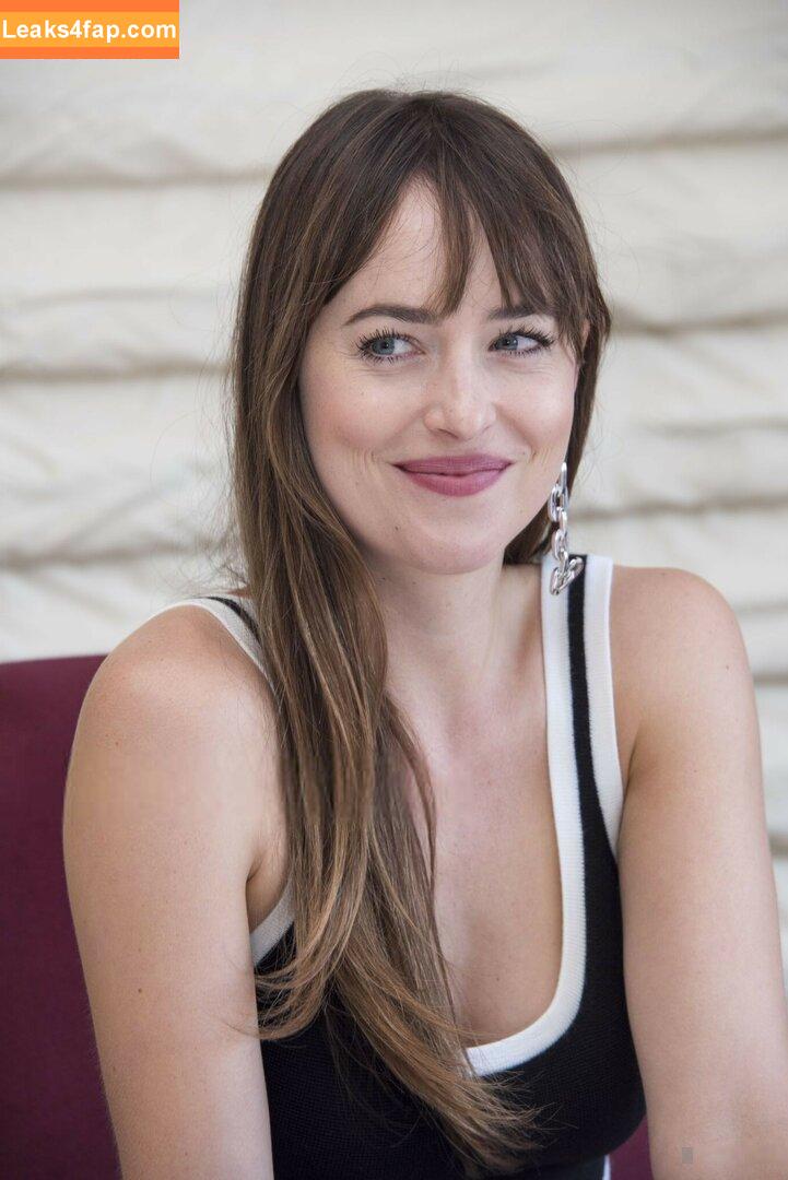 Dakota Johnson / dakotajohnson / isDakotaJohnson leaked photo photo #0038
