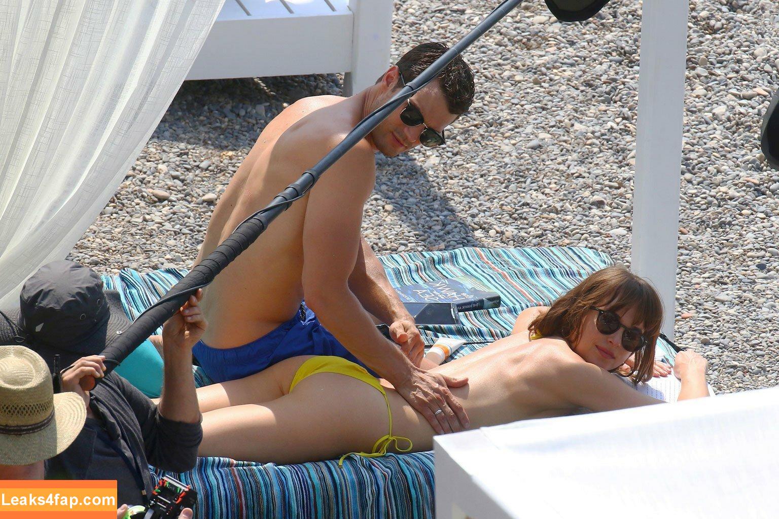 Dakota Johnson / dakotajohnson / isDakotaJohnson leaked photo photo #0092