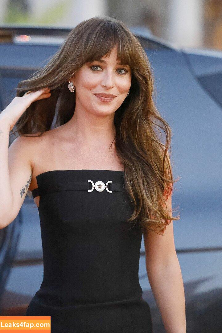 Dakota Johnson / dakotajohnson / isDakotaJohnson слитое фото фото #0125