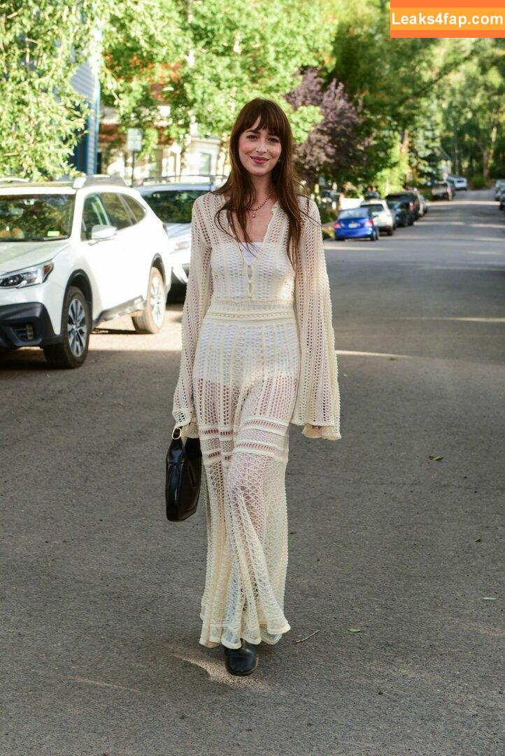 Dakota Johnson / dakotajohnson / isDakotaJohnson слитое фото фото #0127