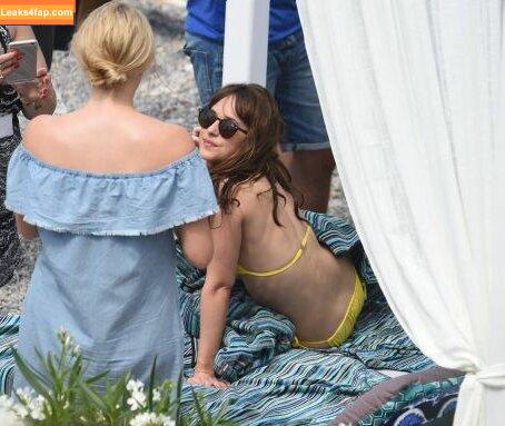 Dakota Johnson / dakotajohnson / isDakotaJohnson слитое фото фото #0223