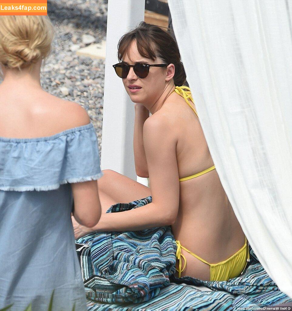 Dakota Johnson / dakotajohnson / isDakotaJohnson слитое фото фото #0227