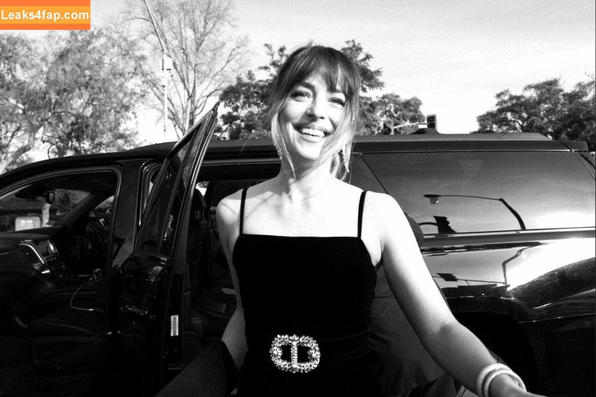 Dakota Johnson / dakotajohnson / isDakotaJohnson leaked photo photo #0314