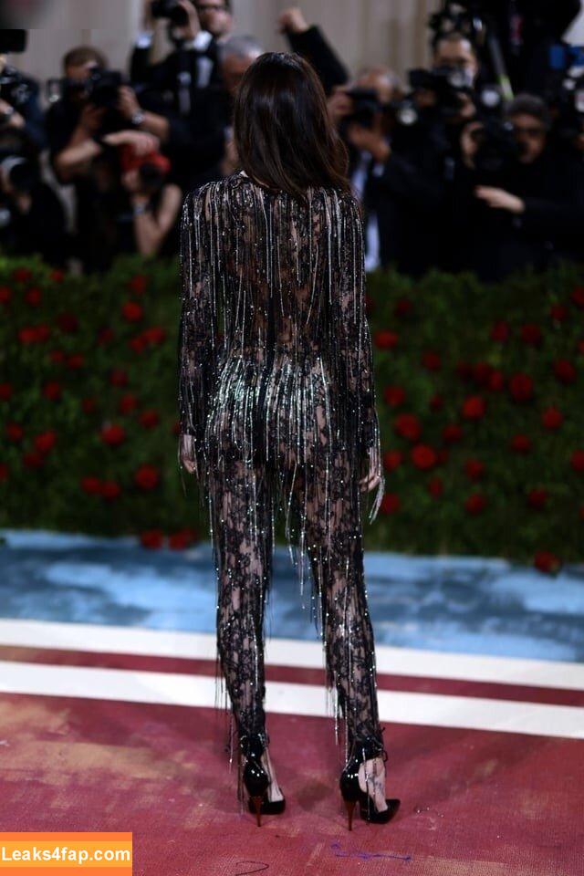 Dakota Johnson / dakotajohnson / isDakotaJohnson leaked photo photo #0537