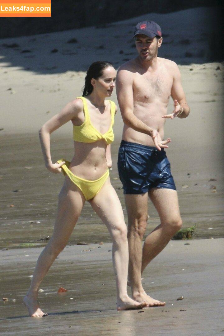 Dakota Johnson / dakotajohnson / isDakotaJohnson leaked photo photo #0641