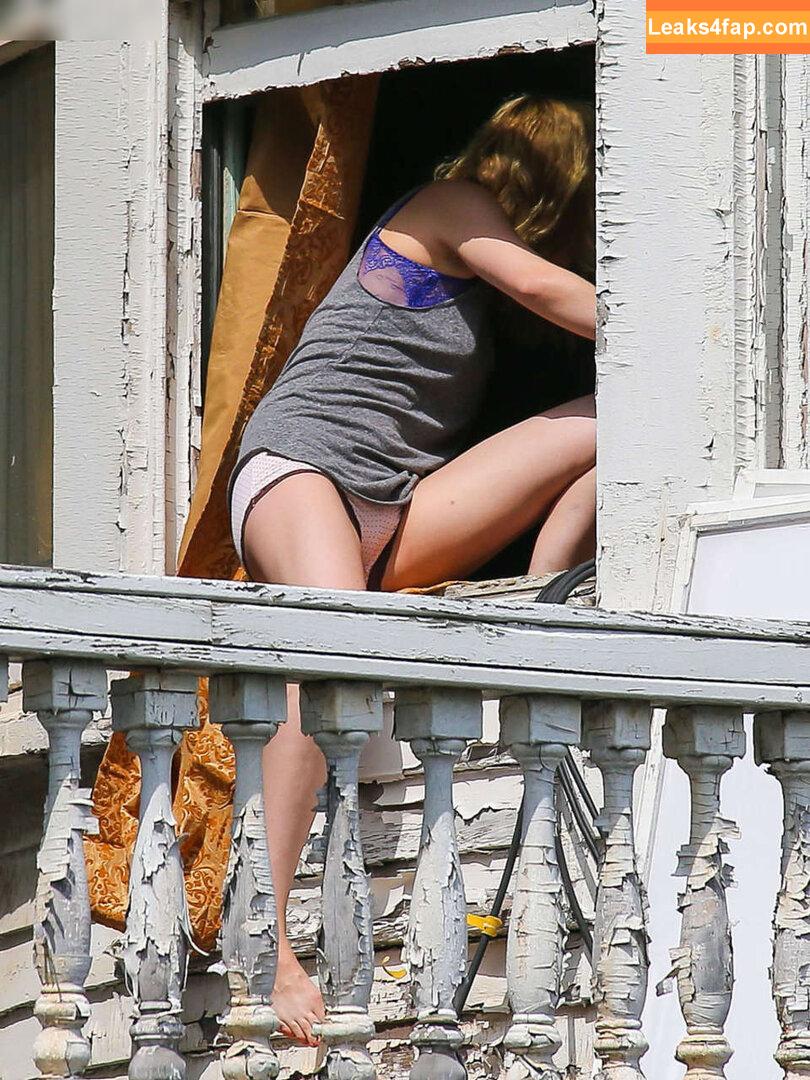 Dakota Johnson / dakotajohnson / isDakotaJohnson leaked photo photo #0668