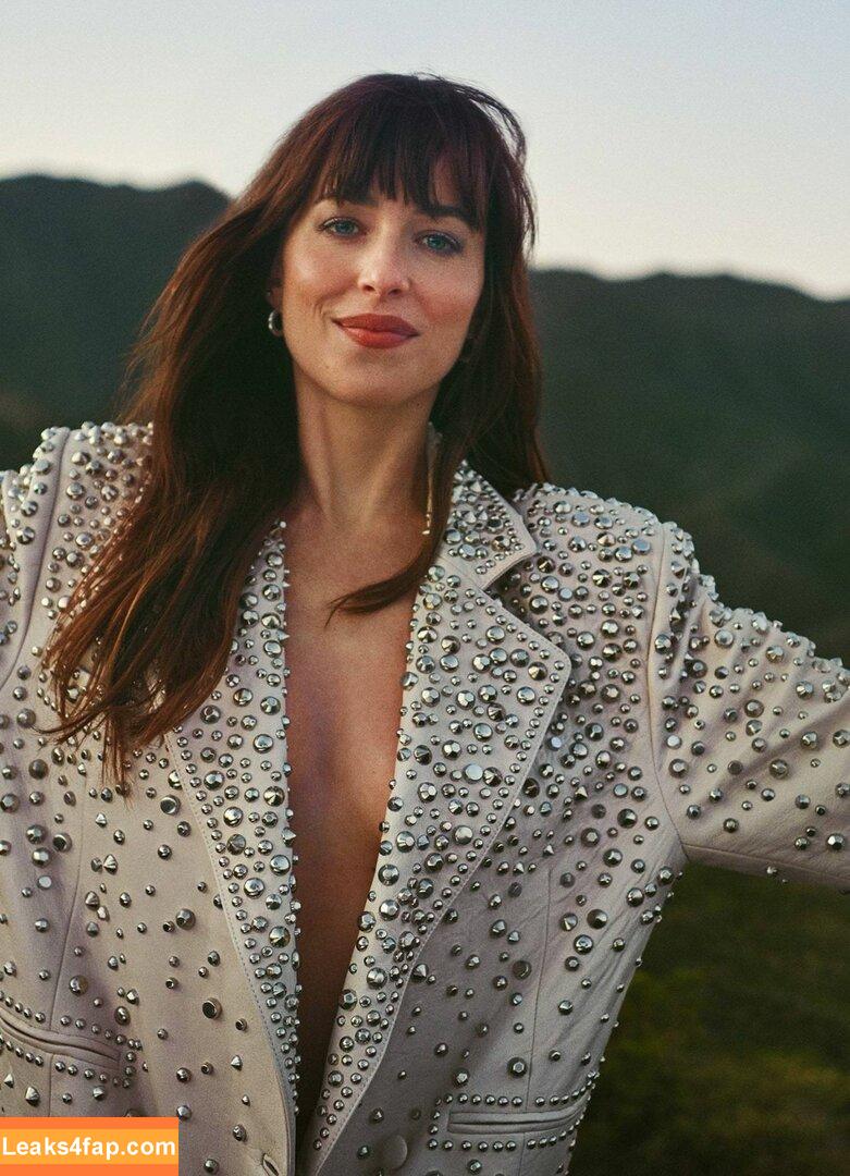 Dakota Johnson / dakotajohnson / isDakotaJohnson leaked photo photo #0719