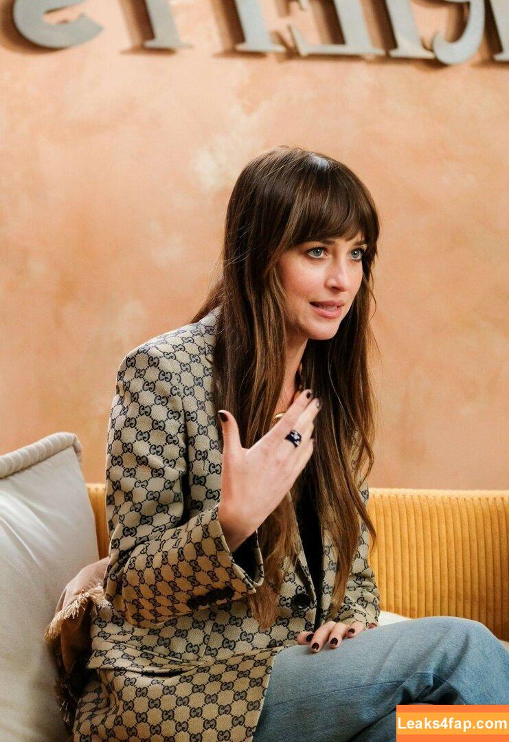 Dakota Johnson / dakotajohnson / isDakotaJohnson leaked photo photo #0766