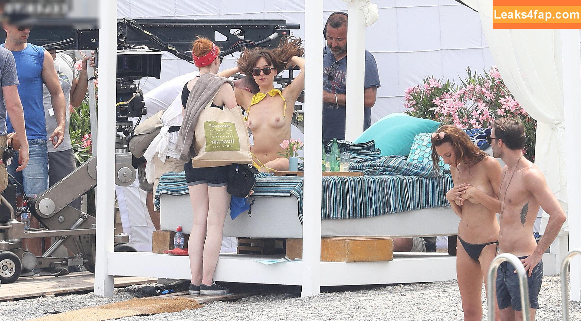 Dakota Johnson / dakotajohnson / isDakotaJohnson leaked photo photo #0863