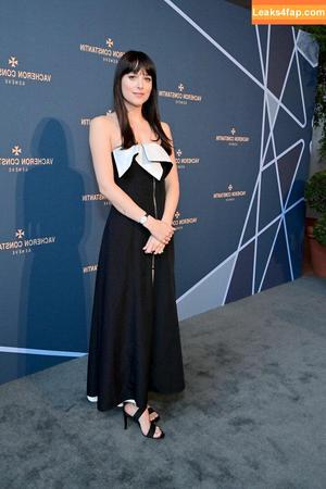 Dakota Johnson photo #0055