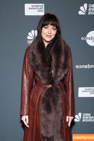 Dakota Johnson photo #0061