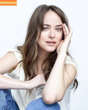 Dakota Johnson фото #0188