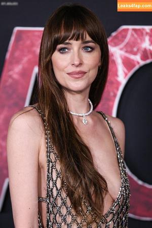 Dakota Johnson photo #0600