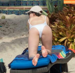 Dakota Johnson photo #0616
