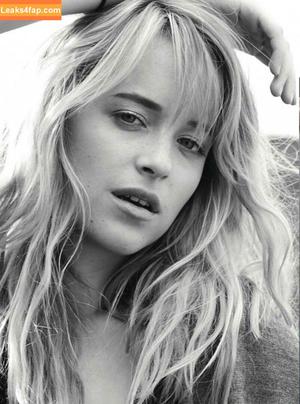 Dakota Johnson photo #0795