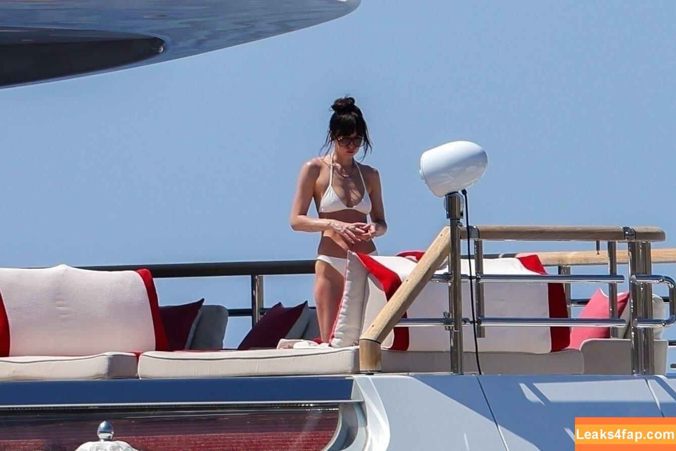 Dakota Johnson / dakotajohnson / isDakotaJohnson leaked photo photo #1014