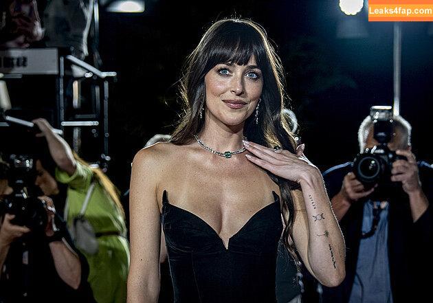 Dakota Johnson / dakotajohnson / isDakotaJohnson слитое фото фото #1044