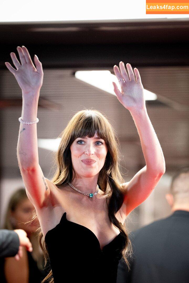 Dakota Johnson / dakotajohnson / isDakotaJohnson leaked photo photo #1048