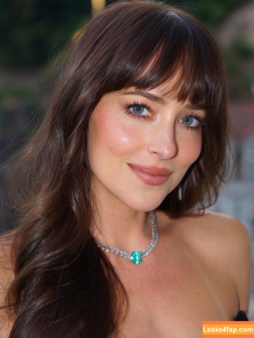 Dakota Johnson / dakotajohnson / isDakotaJohnson leaked photo photo #1062