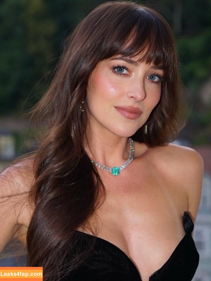 Dakota Johnson / dakotajohnson / isDakotaJohnson leaked photo photo #1063