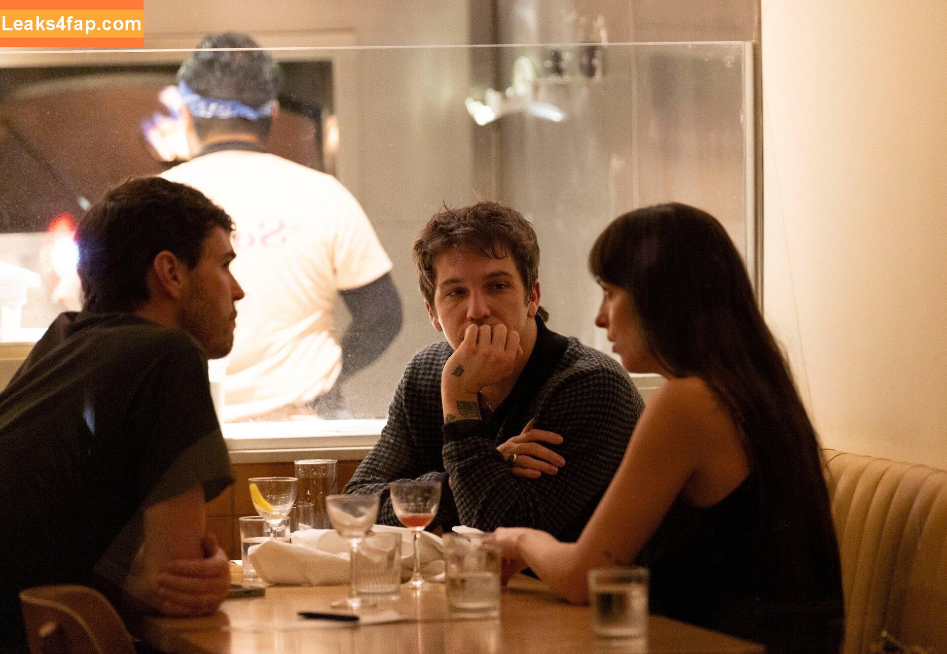 Dakota Johnson / dakotajohnson / https: / isDakotaJohnson leaked photo photo #1233