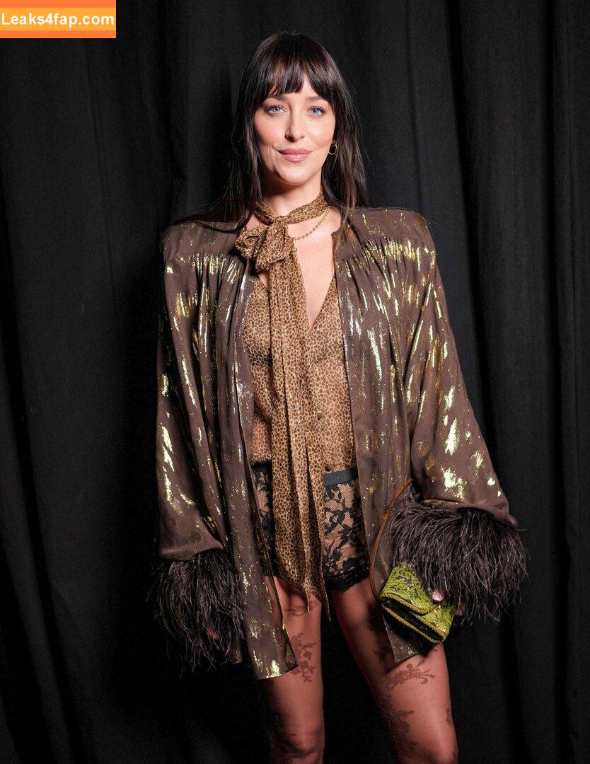 Dakota Johnson / dakotajohnson / https: / isDakotaJohnson leaked photo photo #1252
