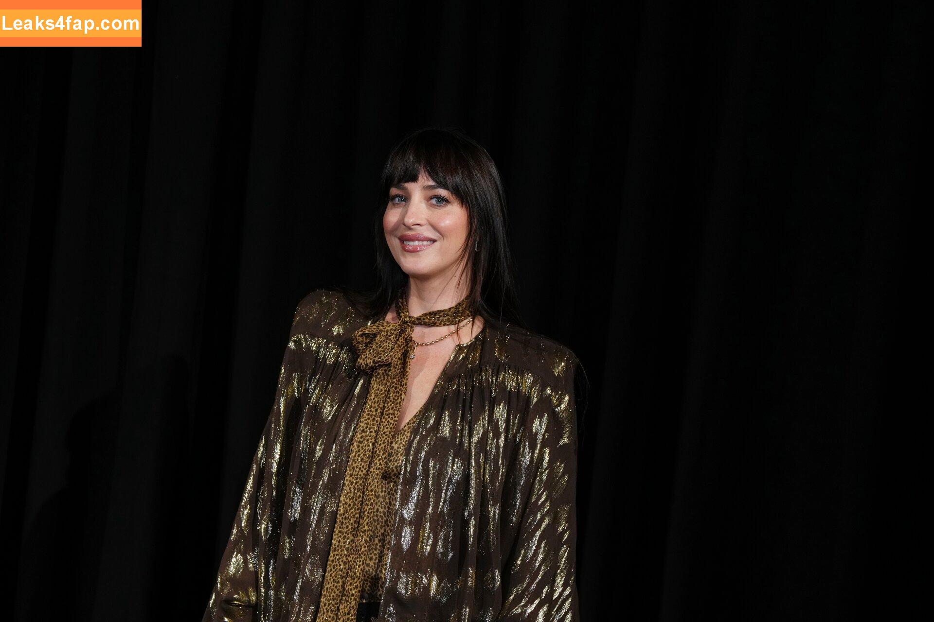 Dakota Johnson / dakotajohnson / https: / isDakotaJohnson leaked photo photo #1257