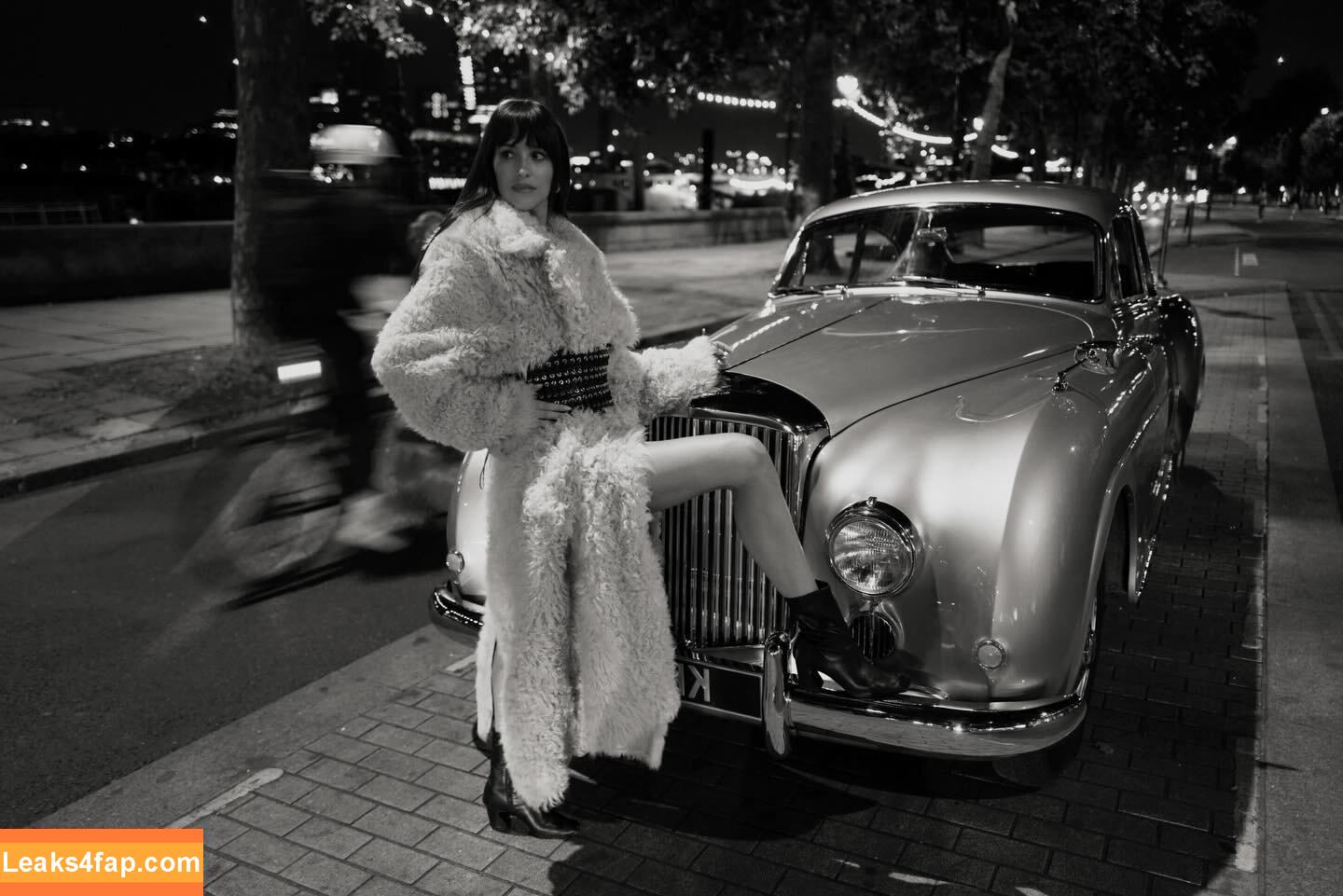 Dakota Johnson / dakotajohnson / https: / isDakotaJohnson leaked photo photo #1342