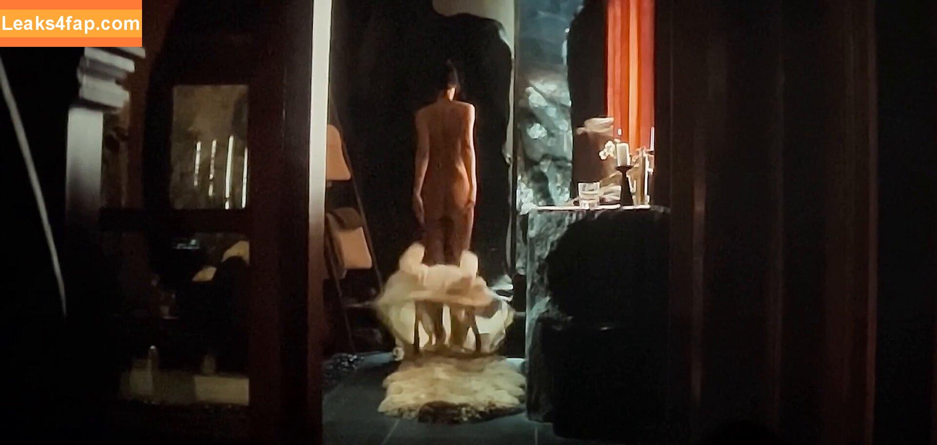 Dakota Johnson / dakotajohnson / https: / isDakotaJohnson leaked photo photo #1496