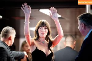 Dakota Johnson photo #1033
