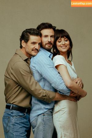 Dakota Johnson photo #1055