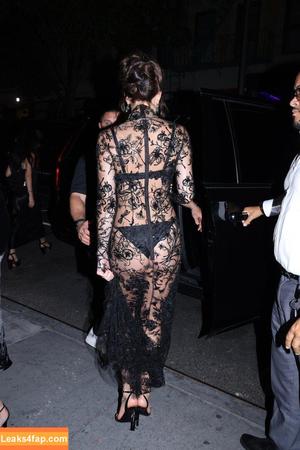 Dakota Johnson photo #1133