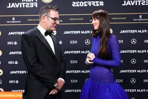 Dakota Johnson photo #1135