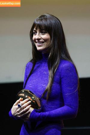 Dakota Johnson photo #1144