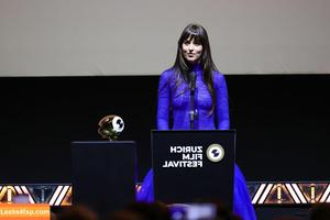 Dakota Johnson photo #1152