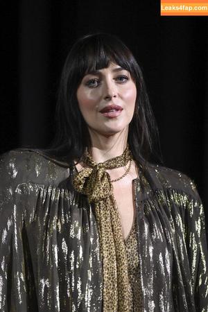 Dakota Johnson photo #1244