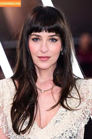 Dakota Johnson photo #1416