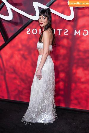 Dakota Johnson photo #1490