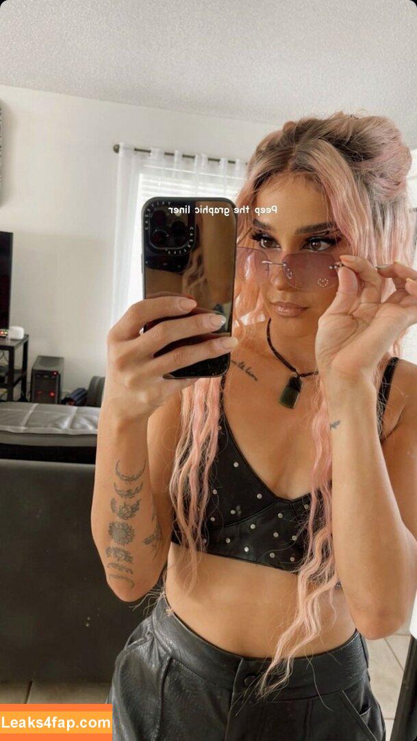 Dakota Kai / Charlie Girl / dakotakai___ / https: leaked photo photo #0158