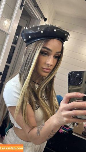 Dakota Kai photo #0173